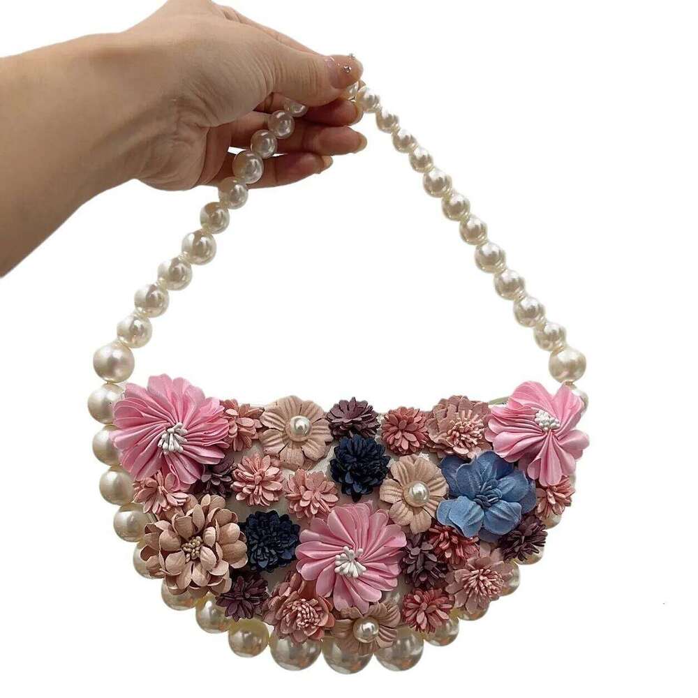 Dia Pearl Flower Half Moon Handbags Designer Crystal Shoulder Bag Rhinestone Bucket Bags for Women Clutch