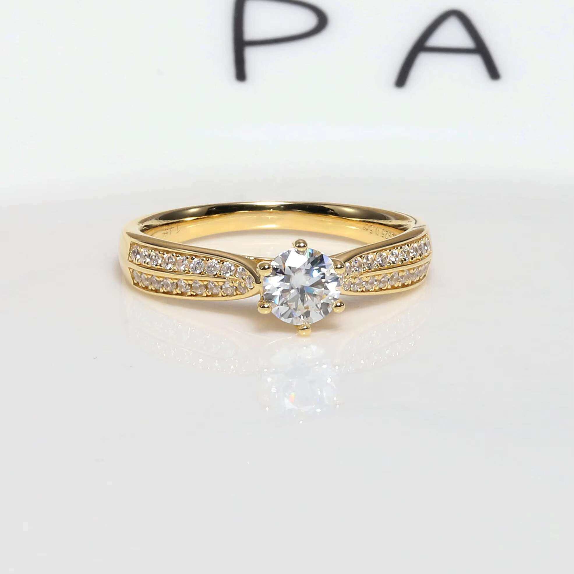 M06B Abiding Gra Certified 925 Silver Main Stone 0.5 CT Moissanite Diamond Ring Jewelry for Wedding