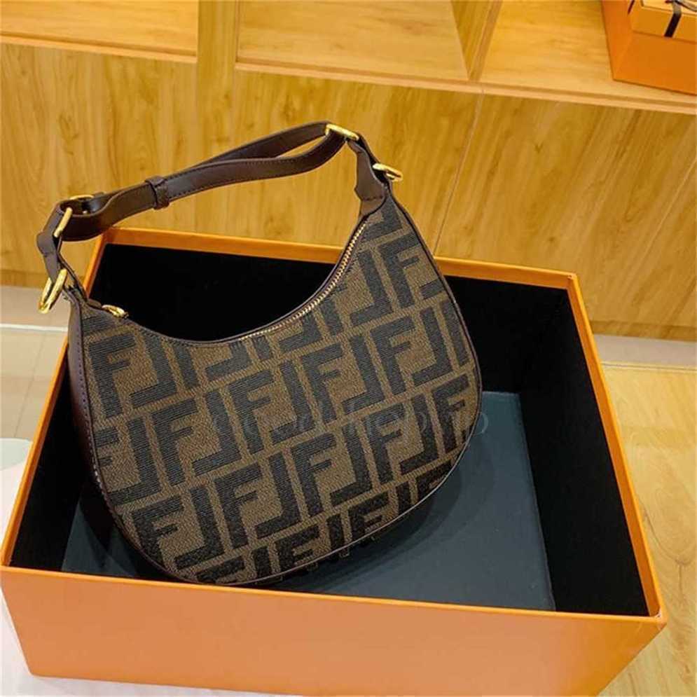 Niche design new style autumn winter high beauty plush messenger bag versatile hot girl female Bags Outlet High-quality online retail and wholesale