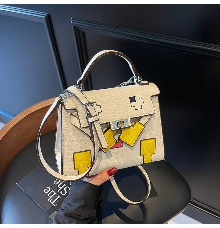 Free Shipping 2025 New Designer Bag Luxury Cartoon Small Square Shoulder Bag Exquisite And Practical Wallet Fashion Trend High Quality Women's Ha