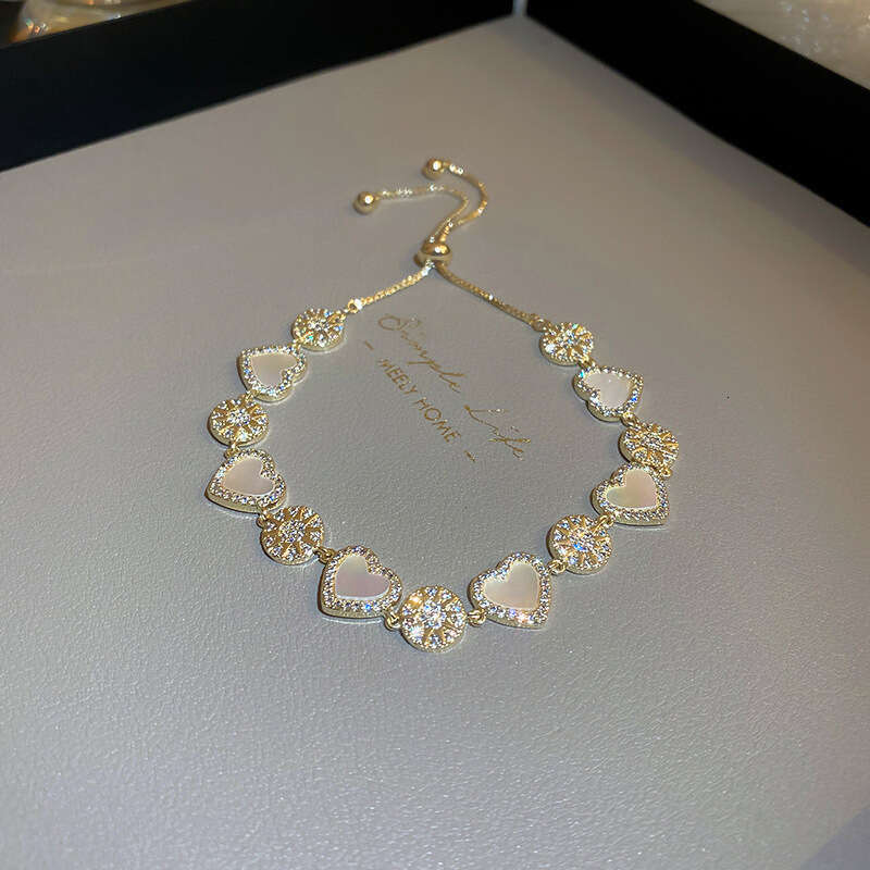 designer bracelet Real Plated Romantic Rose Gold Zircon Ins Style Suower Heart Bracelet Sweet Accessories New Women