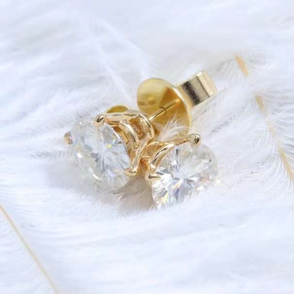 925 Sterling Silver Moissanite Diamond Earrings Fashion Jewelry with Unique Design Lab-Grown Moissanite Stud Earrings With GRA