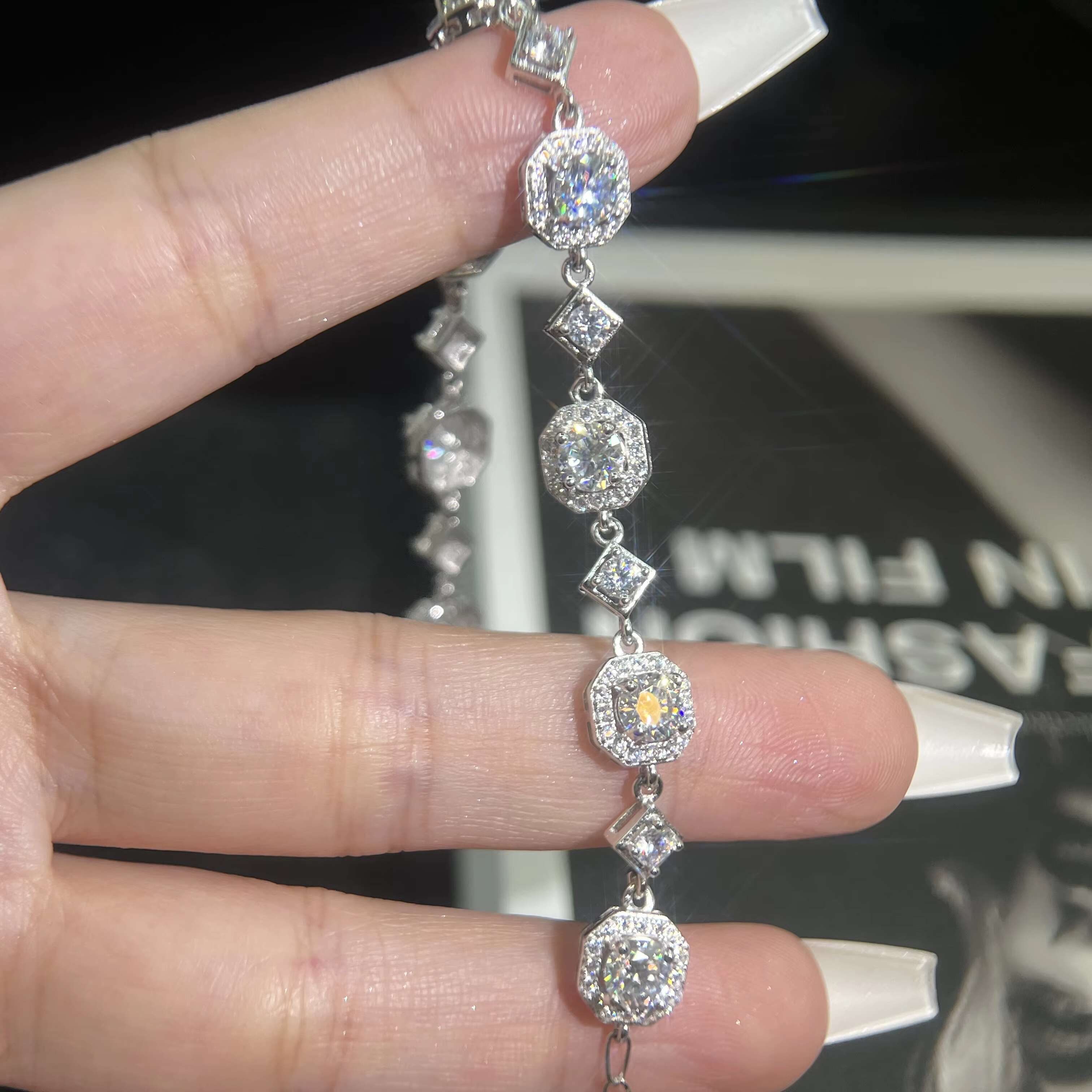 Luxury Diamond Moissanite vvs D Color single 0.5ct 5mm Tennis Round Cut Women Bracelet for Women s925 Silver Fine Jewelry