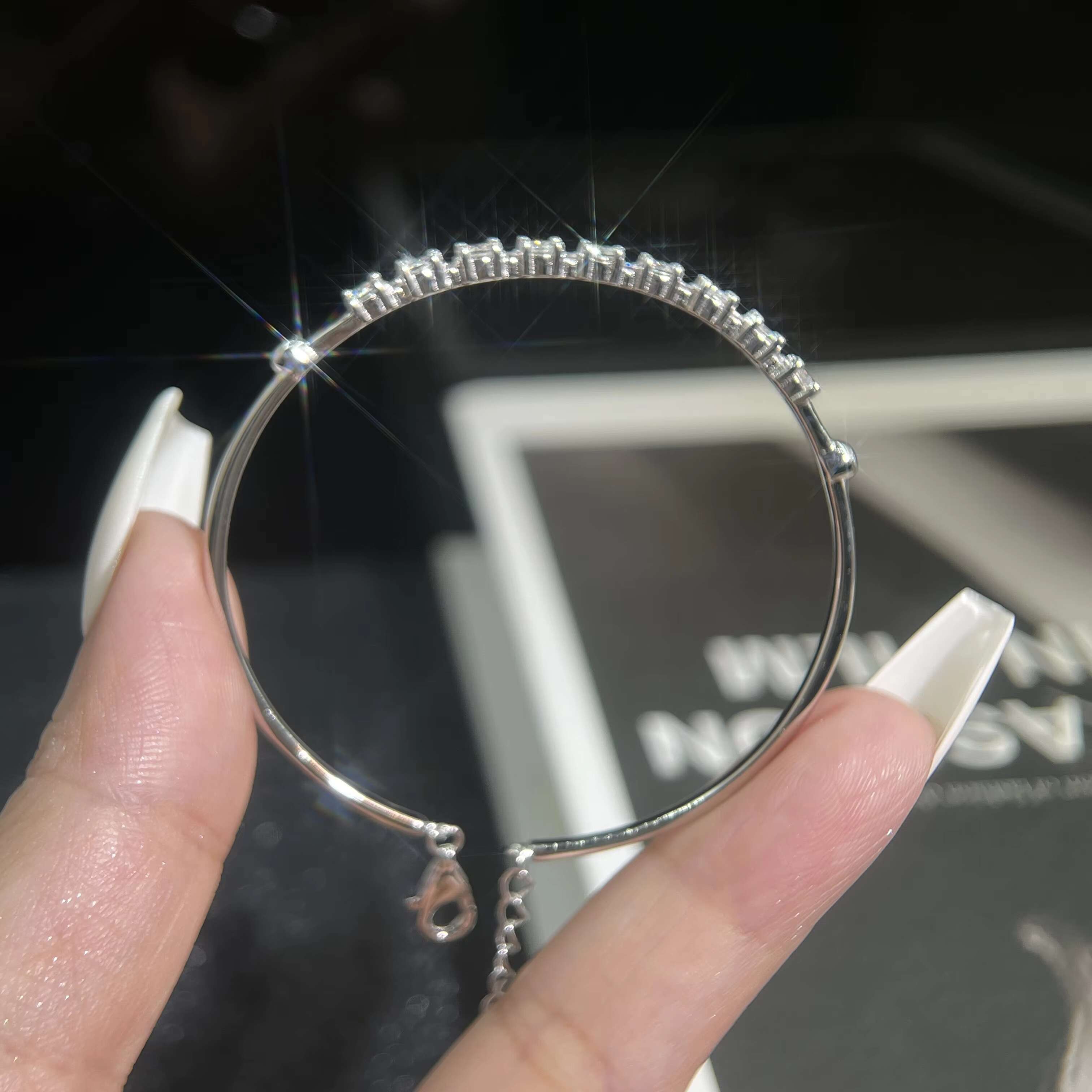 Luxury Diamond Moissanite Bracelet VVS D Color Brilliant Cut Gemstone S925 Silver Tennis Bangle for Women Fine Jewelry