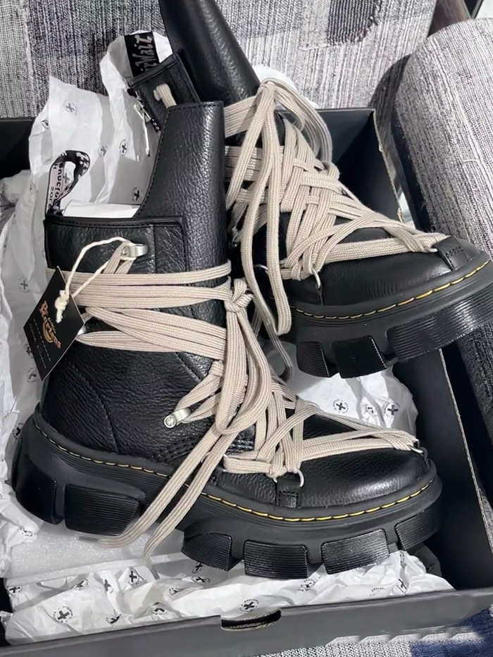 Stylish Comfortable Gothic Crazy Boots Genuine leather Vintage Side Zipper Boot Designer Rock Punk Daliy Outfit Party Shoes Round Toe Boot Shoes