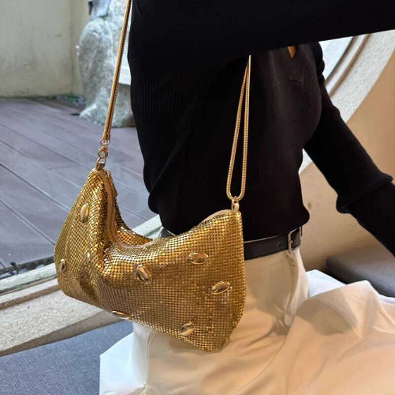 Women's Bags Designer New Gold Underarm Banquet Fashion Design Shoulder Crescent Bag