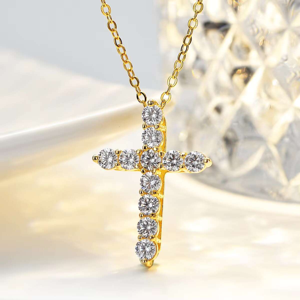 Hip Hop Design VVS Iced Cut Moissanite Diamond Cross Pendant S925 Sterling Silver Necklace For Women Men Jewelry Best Gift