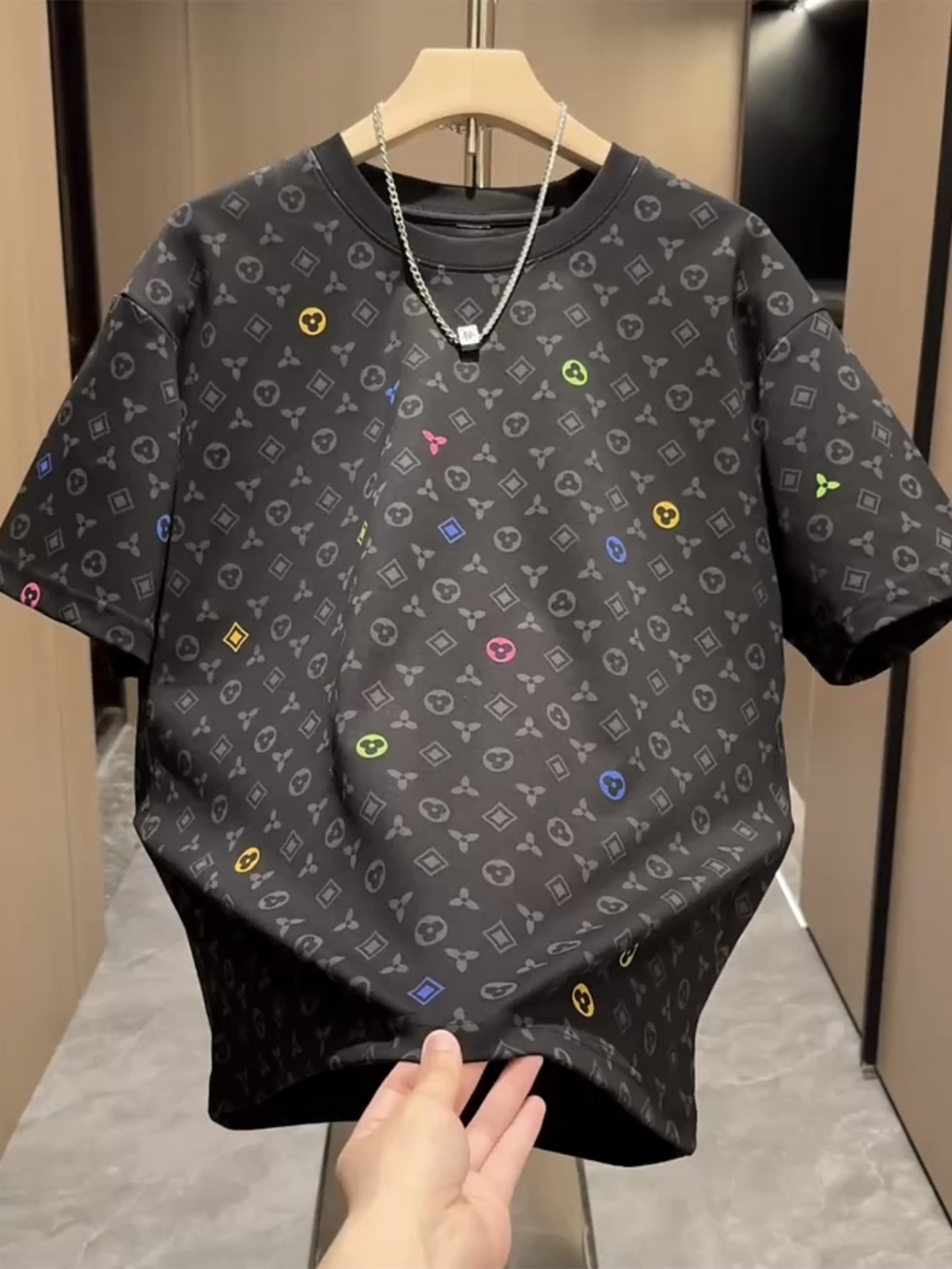 Trendy round neck printed short sleeved T-shirt for men summer 2025 new casual versatile and stylish top free shipping