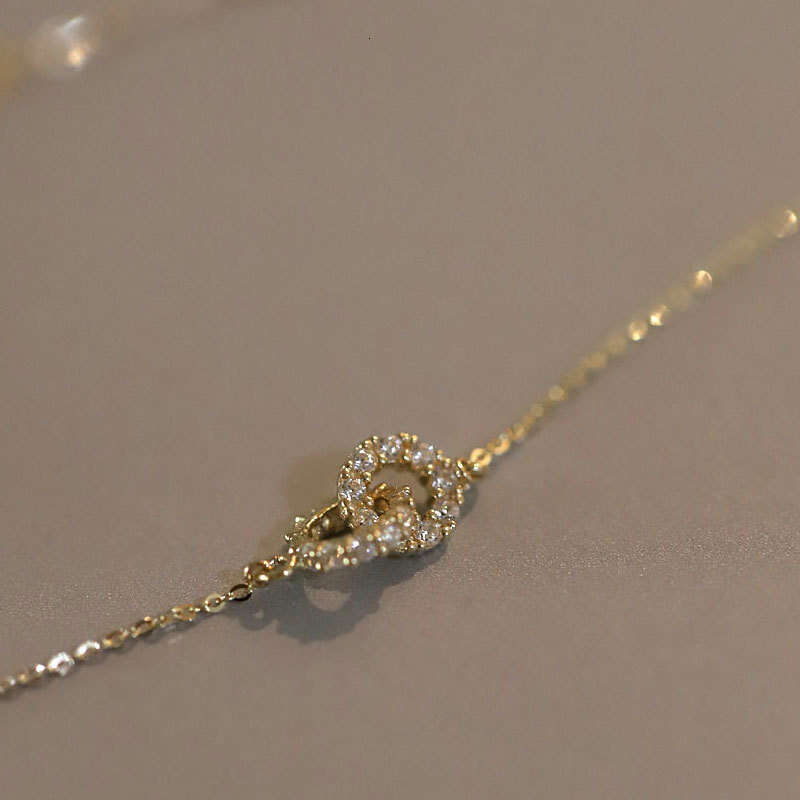 Pure Sier Necklace Interlocking Double Ring Elegant Gold-Plated Light High-End New Ins Style Women's Clavicle Chain