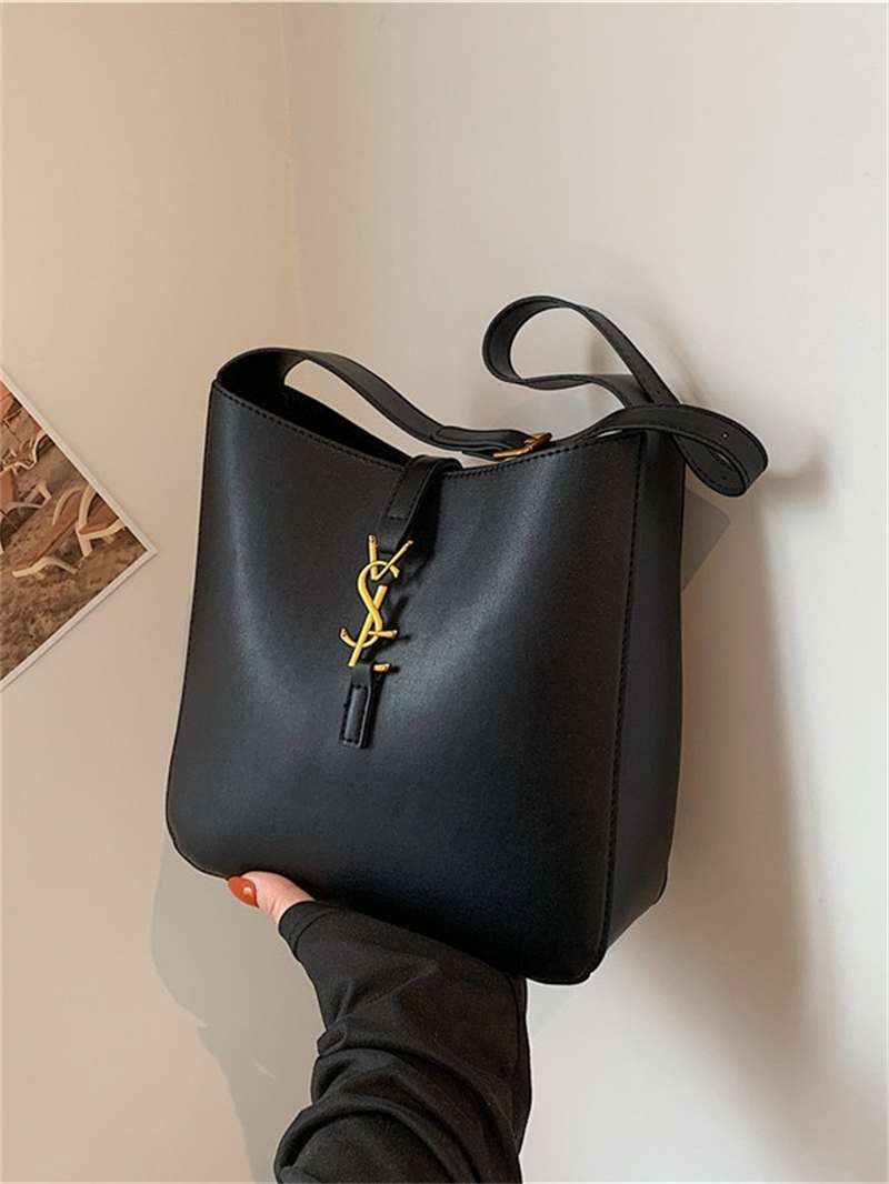 hot free shipping designer Cross Body bag for woman fashion bucket Plain Casual handbag Distressed shoulder bag white black khaki