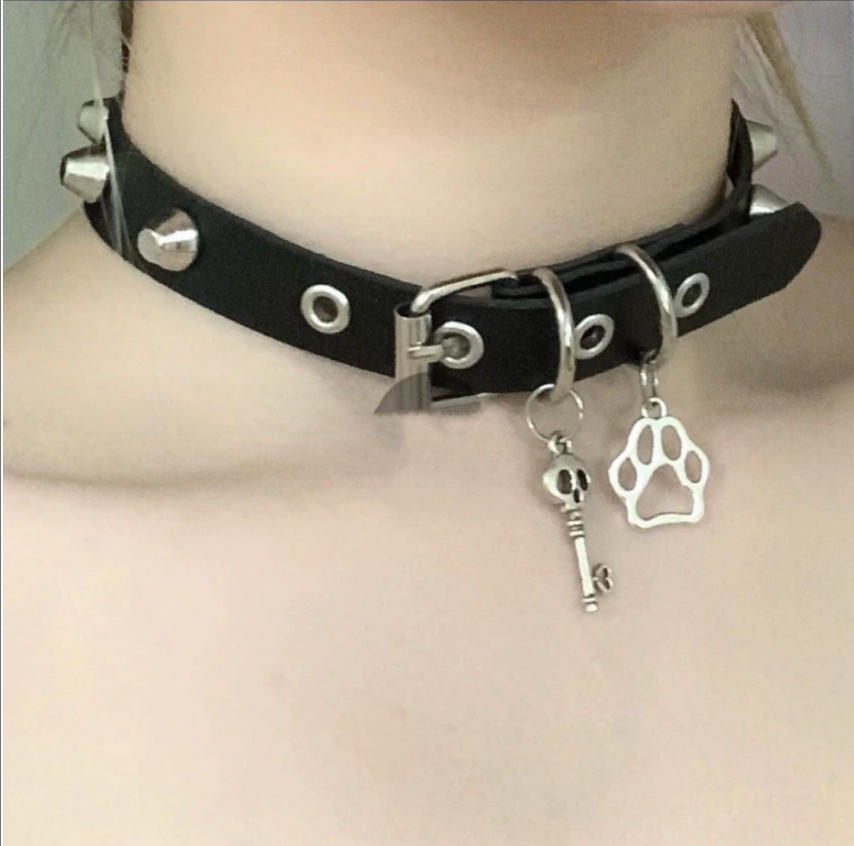Choker 3PCS/LOT White Color Y2K hip-hop Rock Contrast Fluorescent Alien Pendant pink Chain Necklace