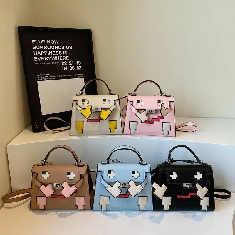 Free Shipping 2025 New Designer Bag Luxury Cartoon Small Square Shoulder Bag Exquisite And Practical Wallet Fashion Trend High Quality Women's Ha