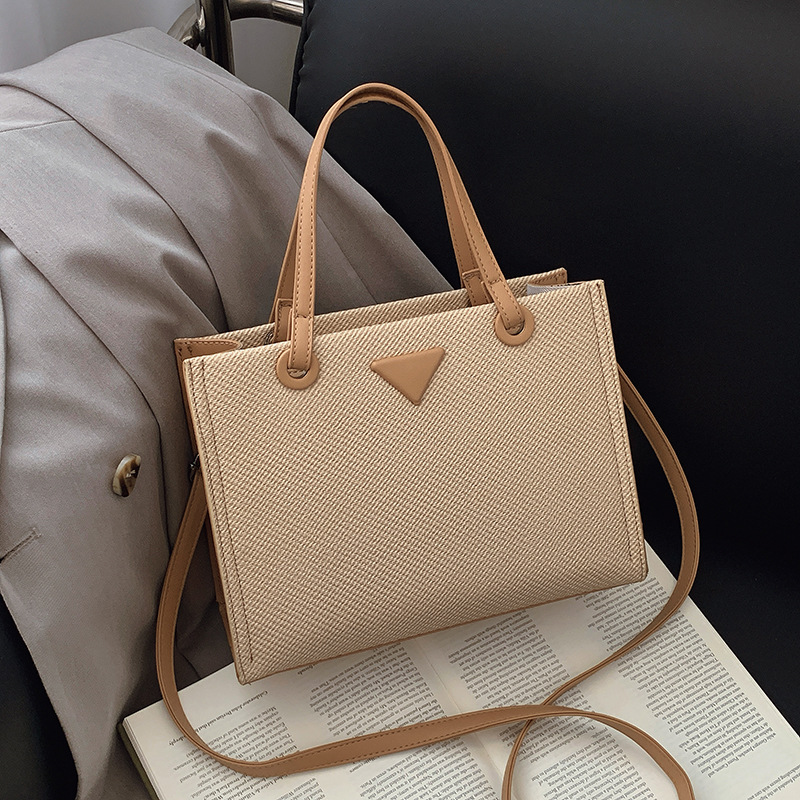 Free shipping 2025 designer Shoulder totes Bags womans ladies flap lady fashion casual blue handbag women crossbody Underarm shopping bag