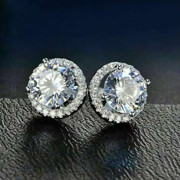 925 Sterling Silver Moissanite Diamond Earrings Fashion Jewelry with Unique Design Lab-Grown Moissanite Stud Earrings With GRA