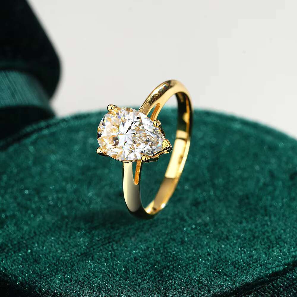Fashion Jewelry Pave Set Pear Shape 2CT Moissanite Ring 925 Silver Gold Plated Engagement Ring for Women