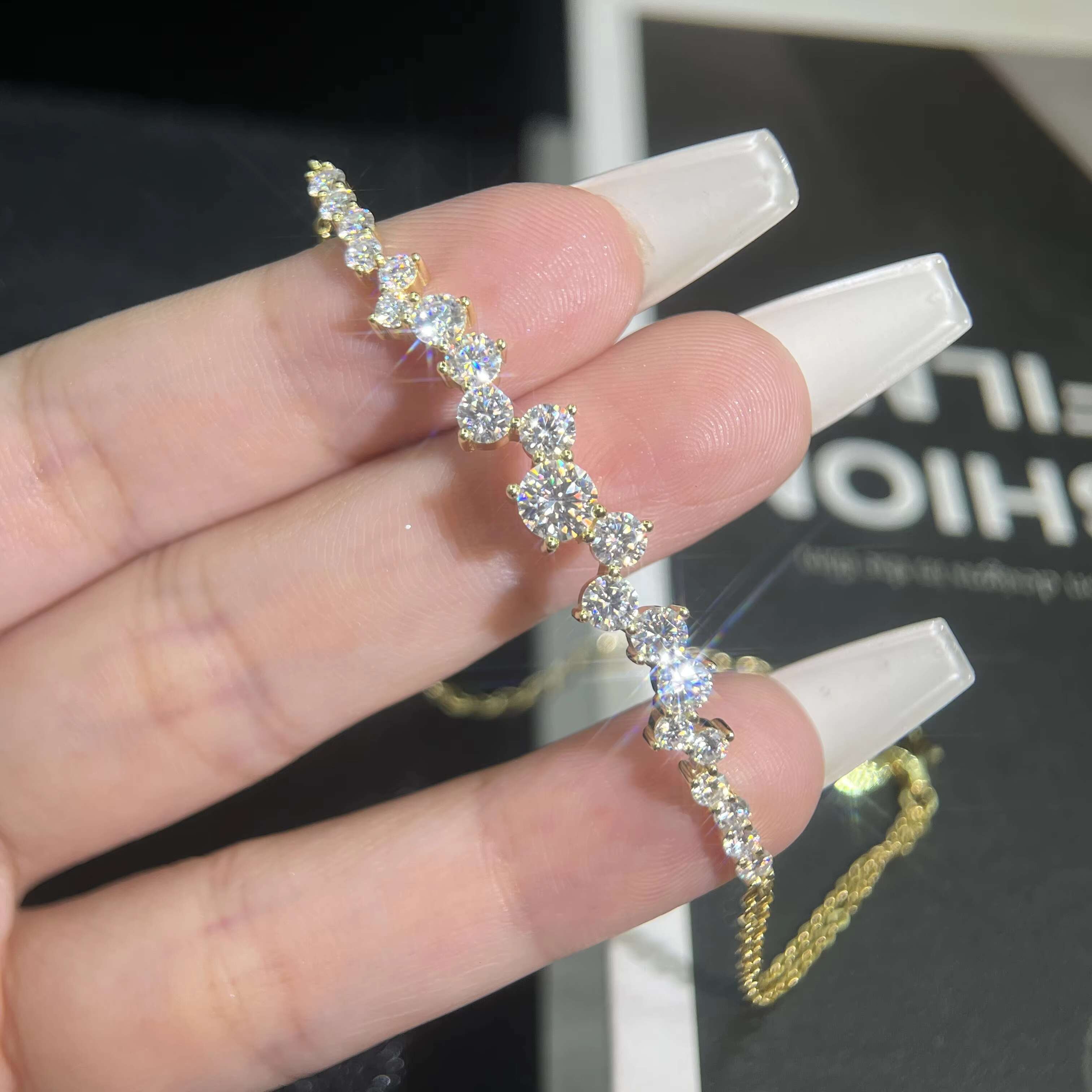 Luxury 14k 18k Glod Plated S925 Silver Moissanite Bracelet for Women VVS D Color Single 5mm Full Moissanite Bangle for Wedding