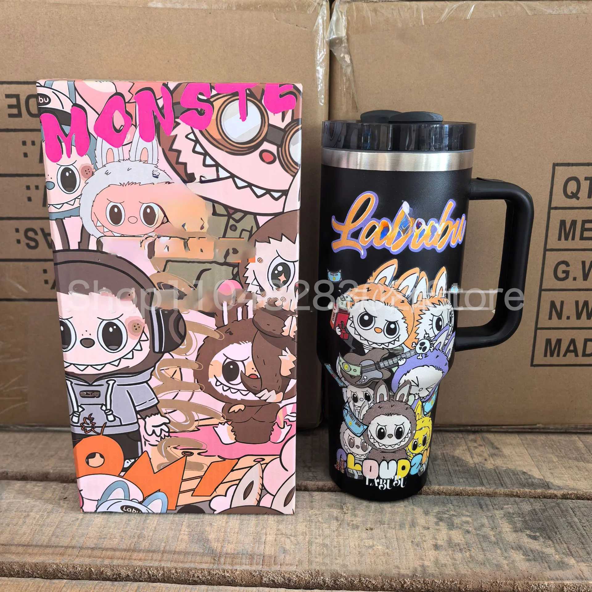 New labubu 40OZ stainless steel drum type tibial drive insulated cup with straw and lid large capacity car cup X250612