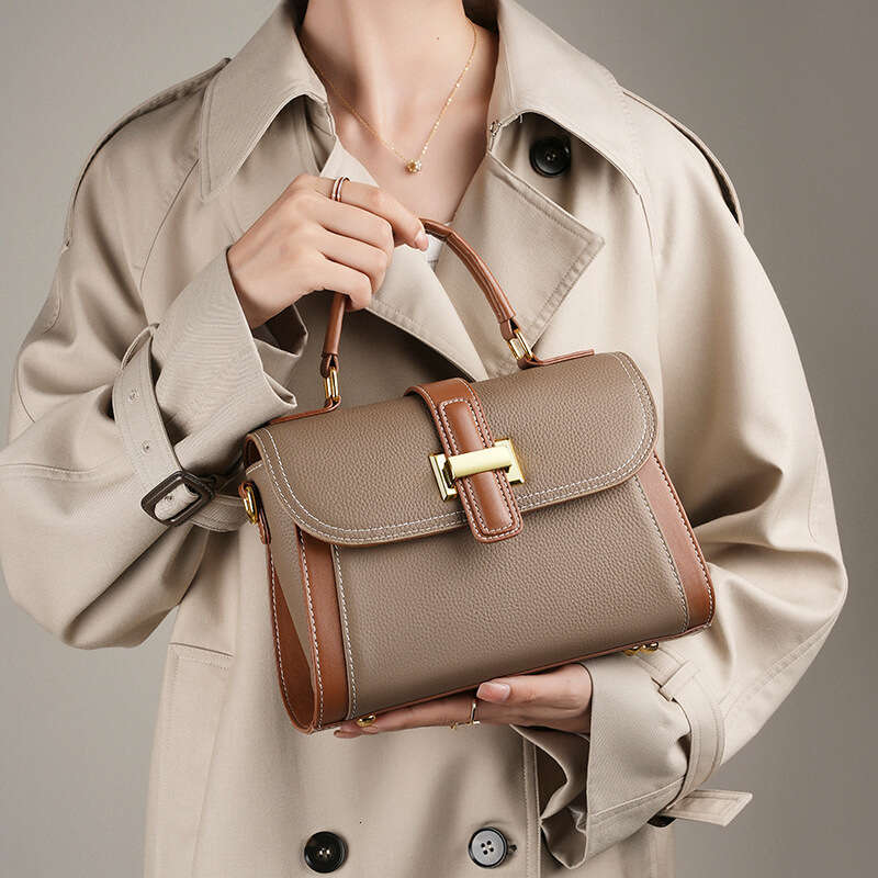 Top Layer Cowhide High-Quality Texture Fashion Handbag Crossbody Niche Light Luxury Shoulder Bag Versatile Genuine Leather Women