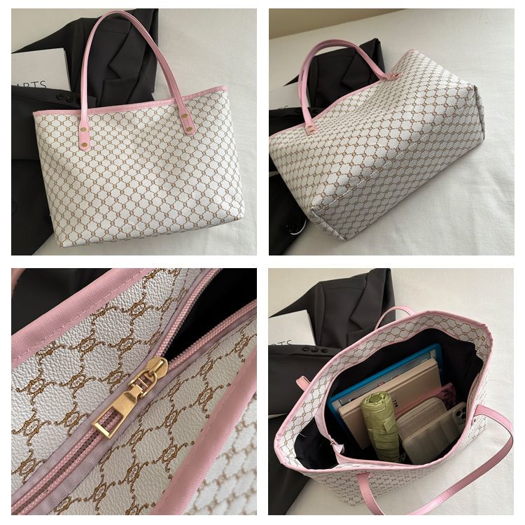 Luxury Designer Bags Fashion Tote Bag Handbags Classic Pattern Leather Chrome Summer Handbags Timeless Luxury Leather Trim Beach Bags Women Shoulder B