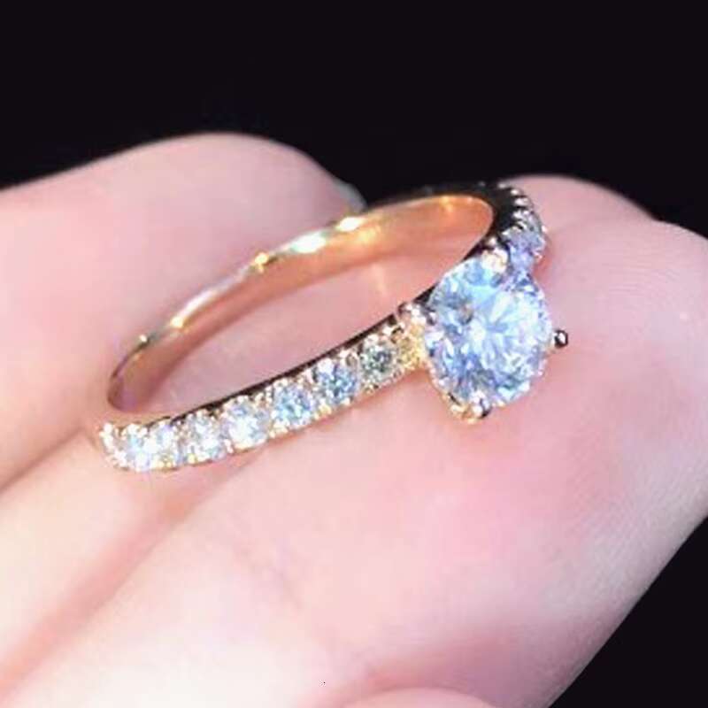 Fashion Silver Plated Simulated Diamond Ring Anniversary Promise Minimalist Jewelry Women Zirconia Zircon Engagement Ring