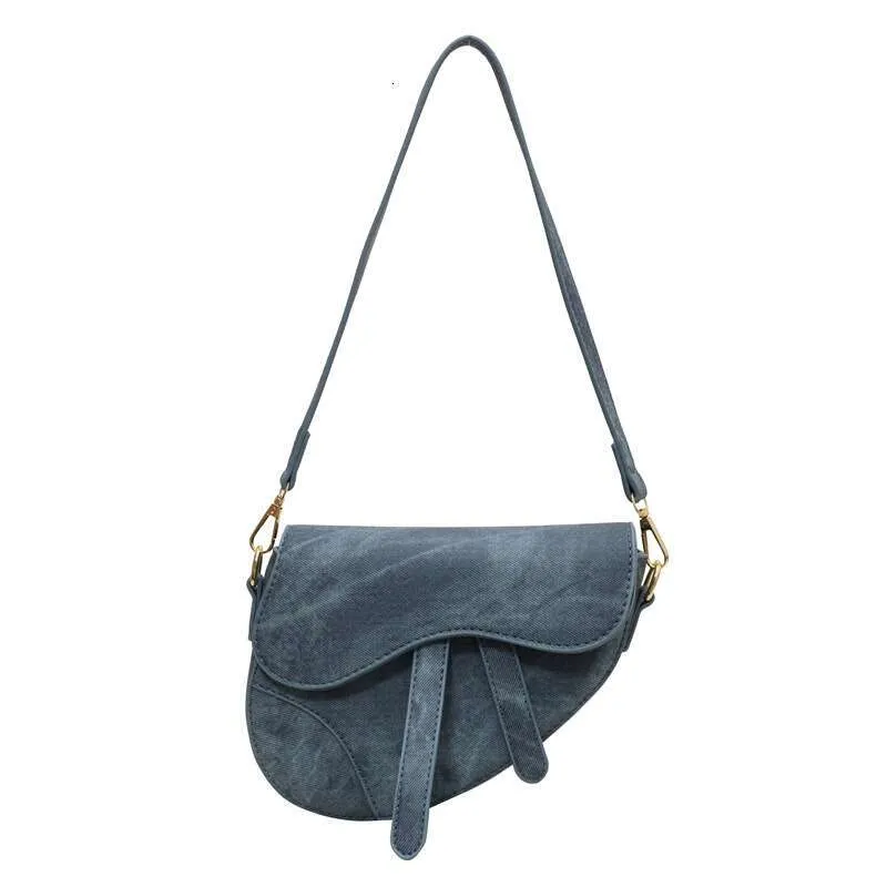 Designer Shoulder Crossbody se Ladies Fashion Mini High Quality Bag Leather Zipper Armpit New A Free shipping