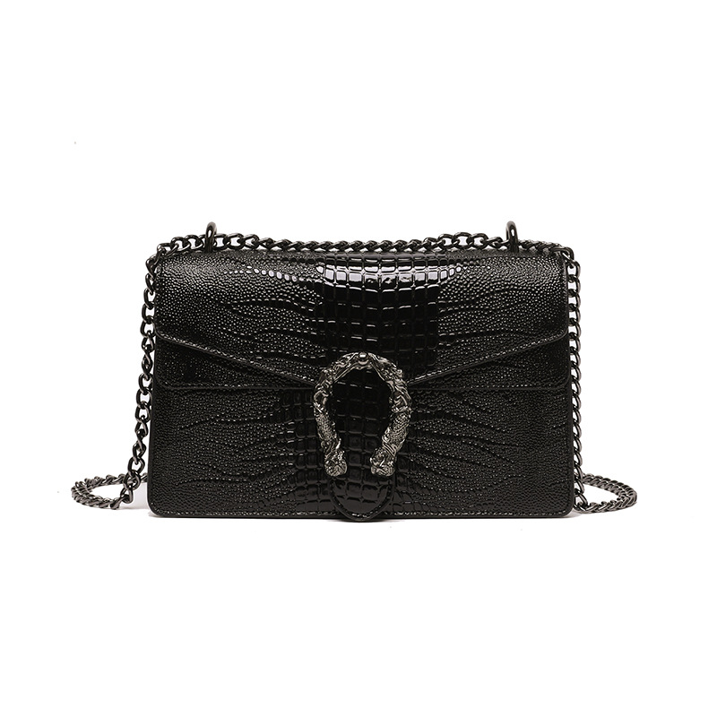 2025 hot new free shipping designer bags for womens black white red brown purple khaki New versatile and fashionable small square bag