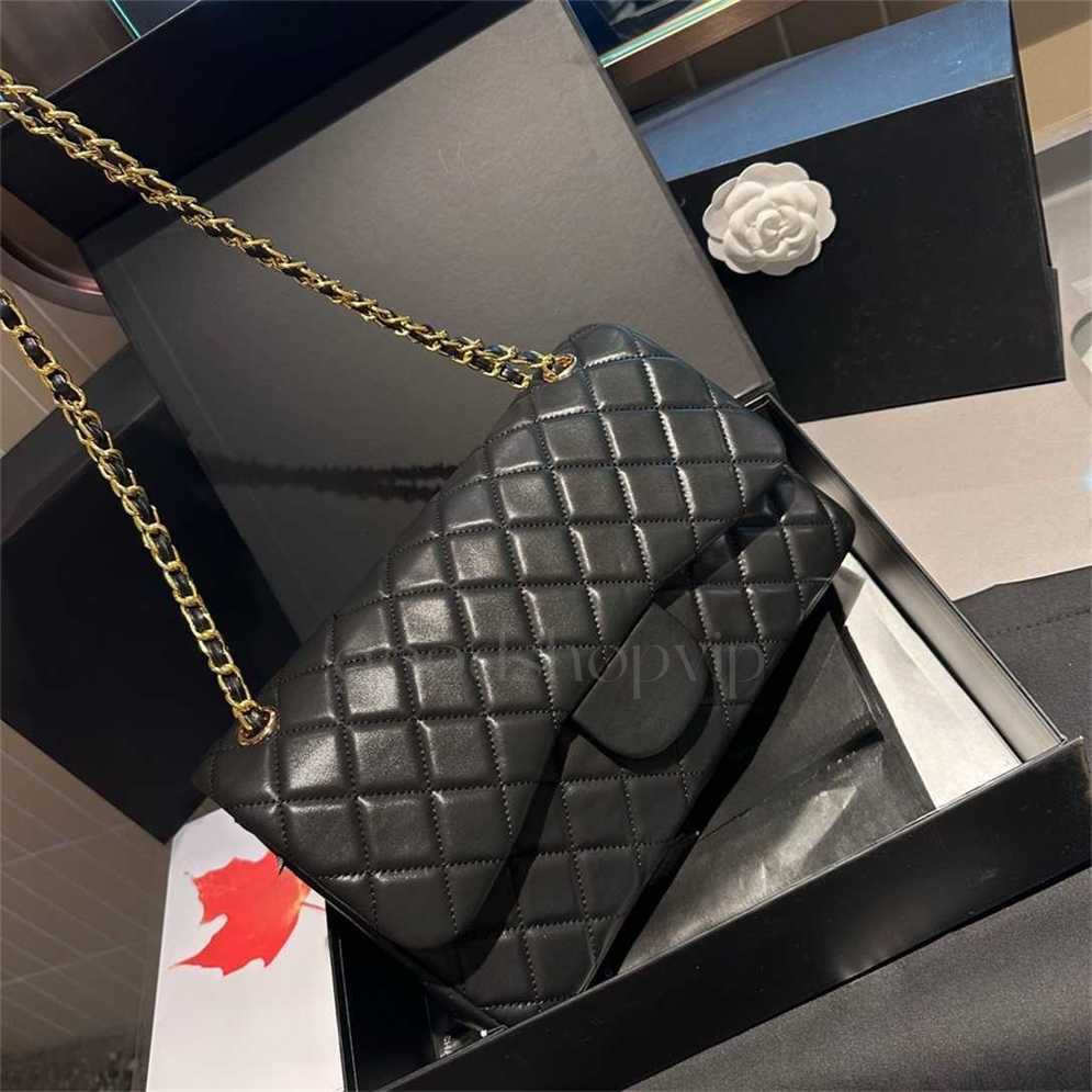 Jumbo Leather Double Flap Bag Classic Lambskin Purse with Gold Chain Multiple Colors (30cm) High-quality online retail and wholesale