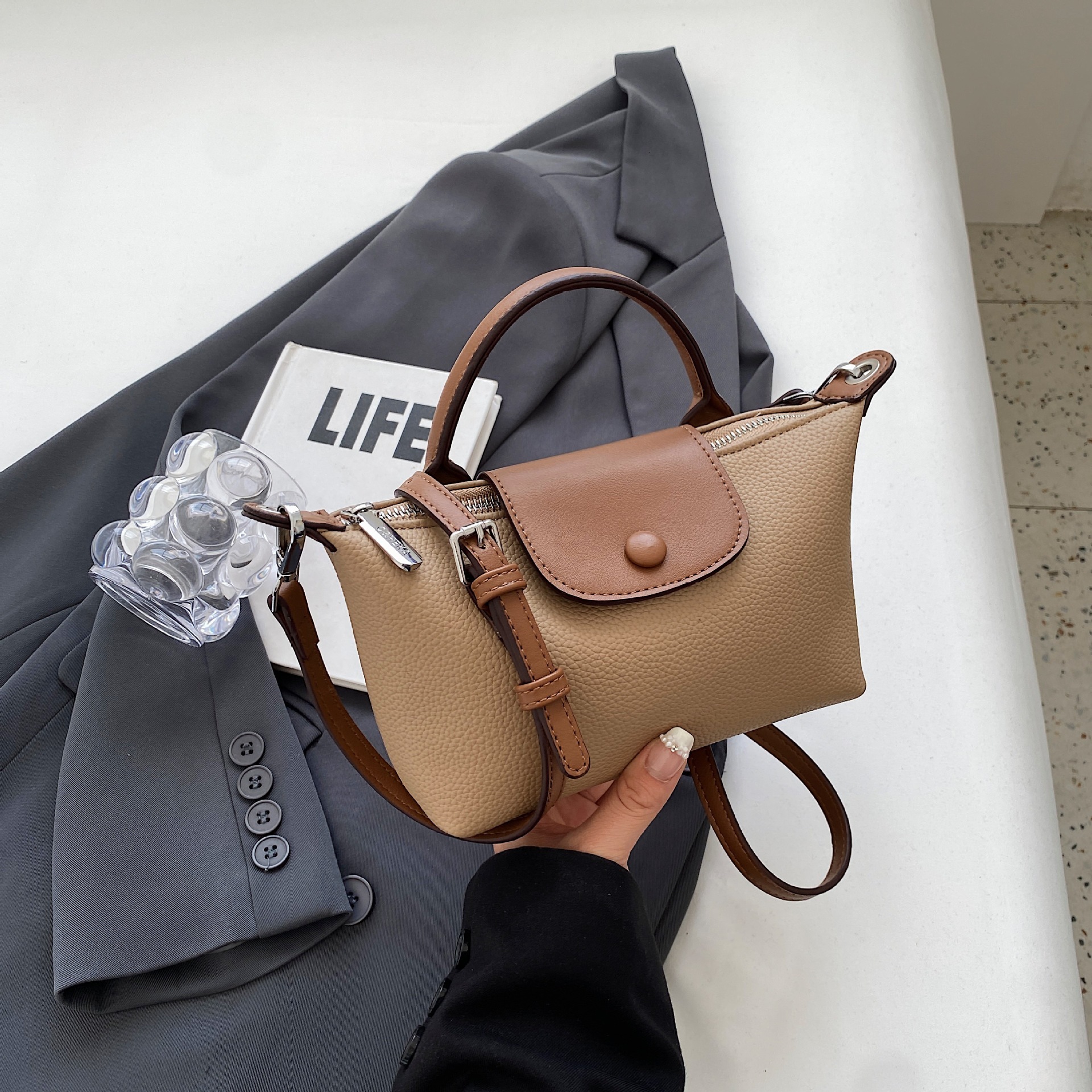 Free Shipping 2025 New Designer Bag High-quality Exquisite Practical Wallet Retro Dragon Pattern Handbag Multifunctional High-quality Dumpling Shoulde