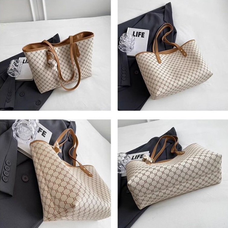 Luxury Designer Bags Fashion Tote Bag Handbags Classic Pattern Leather Chrome Summer Handbags Timeless Luxury Leather Trim Beach Bags Women Shoulder B