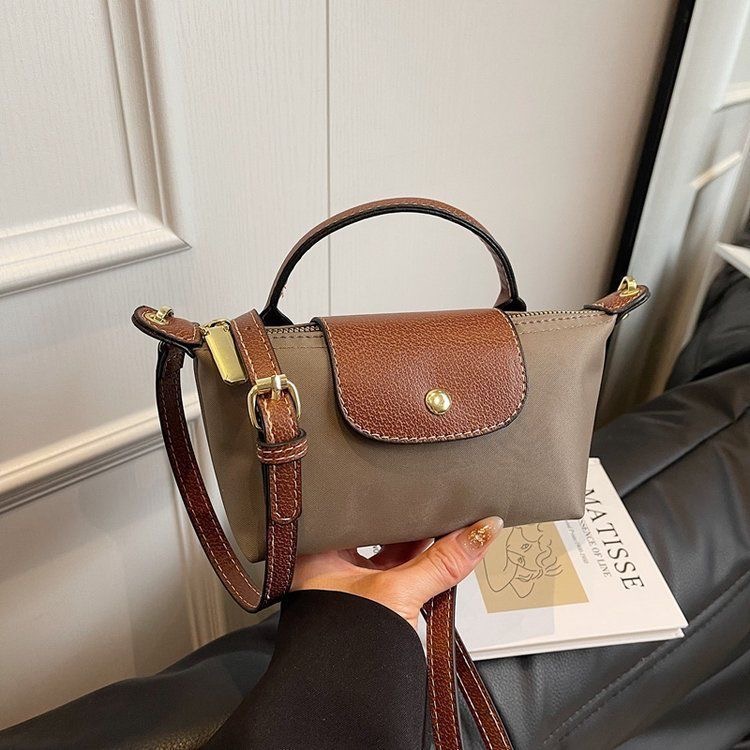 Designer Bag Shoulder Bag Crossbody Bag Luxury Bag Purse Designer 2025 New ladies' embossed silk scarf woven princess bag hand bill shoulder cros
