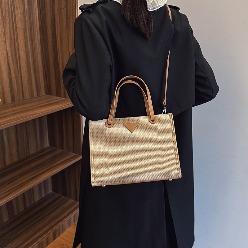 Free shipping 2025 designer Shoulder totes Bags womans ladies flap lady fashion casual blue handbag women crossbody Underarm shopping bag