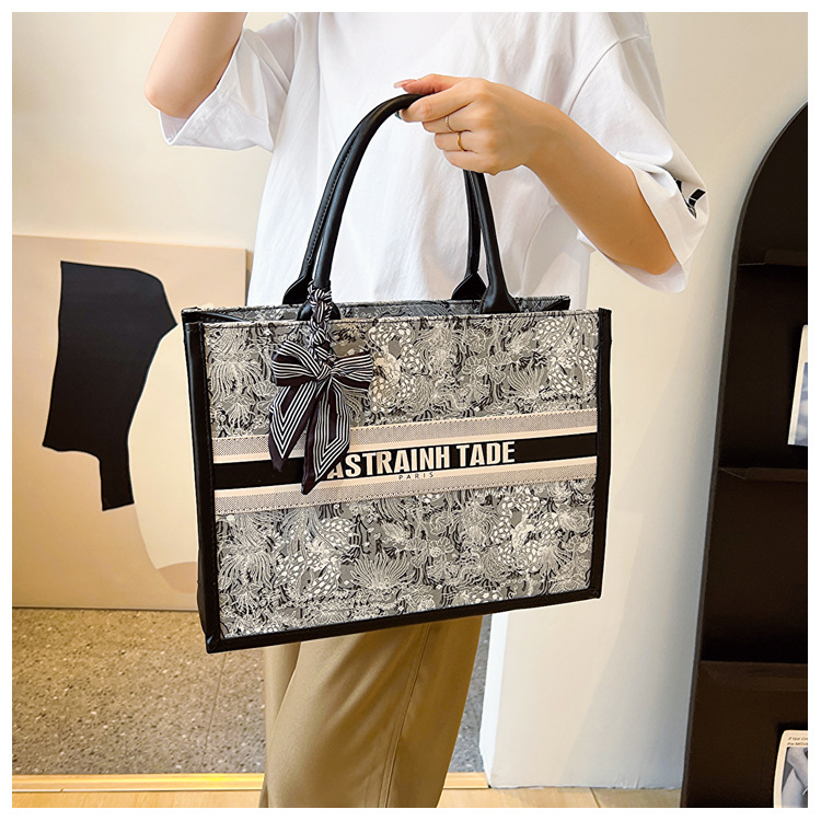 Free shipping new designer Shoulder totes Bags womans ladies flap lady fashion black printing handbag women crossbody Underarm bag