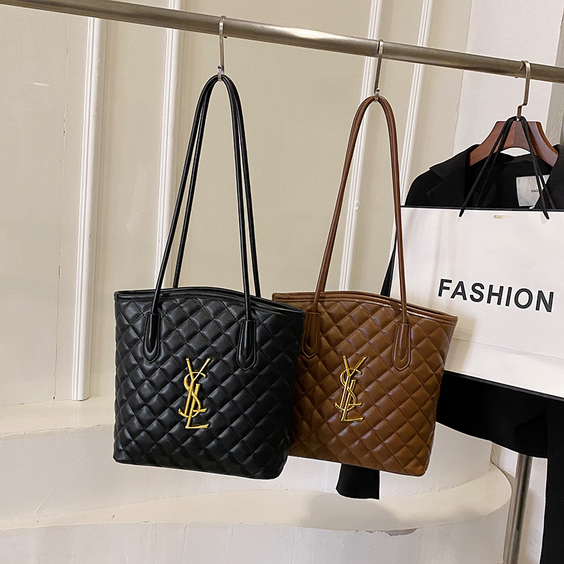 new free shipping designer Cross Body bag for woman fashion Casual handbag vintage classic shoulder bag