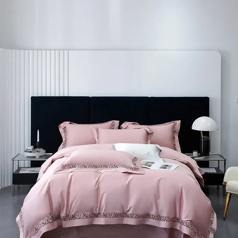 Elegant Victorian-Inspired Bedroom Ensemble Featuring Soft-to-Touch Fabric with Chic Floral Patterns 26BLA BIG
