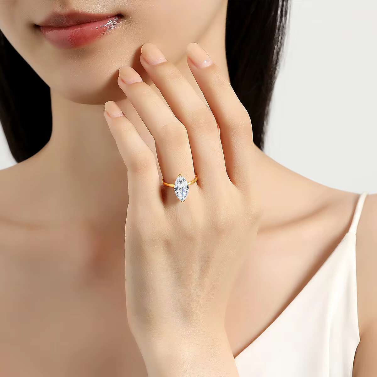 Fine Jewelry Classic Prong Set Design 1 ct 2 ct 3ct Moissanite Woman Engagement Wedding Gift Hollow 14K Gold Jewelry Ring