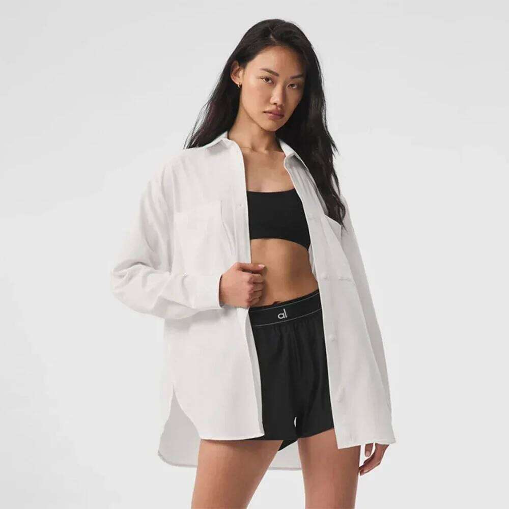 2025--Women's Dreamscape Button Down Long Sleeve Outdoor Casual Comfortable Shirt Beach and Seaside Quick Drying Sunshade Jacket