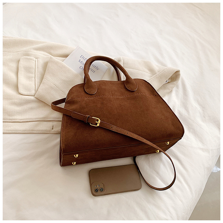 Vintage Large Capacity Handbag 2025 New Versatile Light Luxury Leather Tote Bag Commuter Women's Single Shoulder Bags