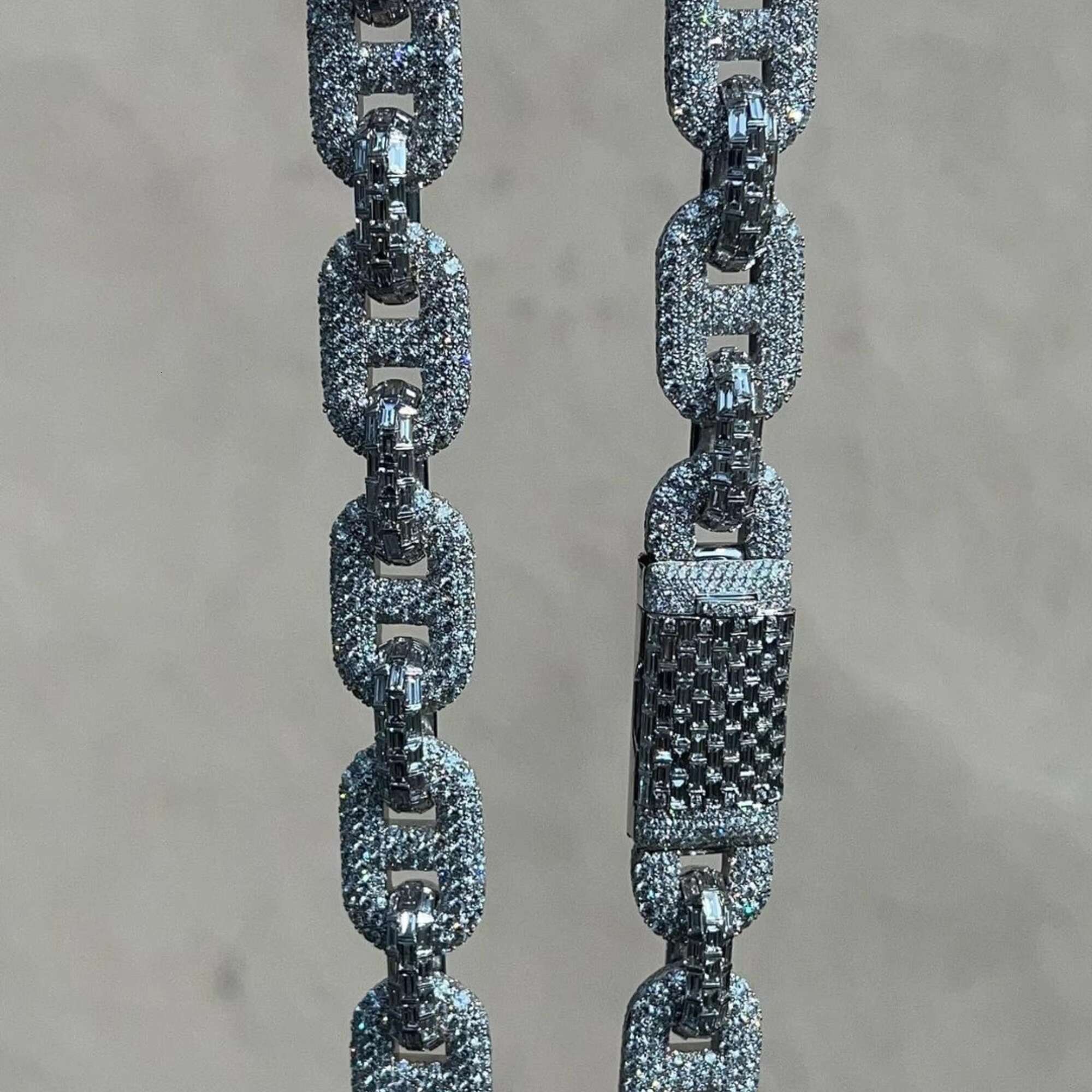 OACOCA Best Quality Customized 18mm Cuban Link Moissanite Diamond Chain 925 Sterling Silver White Gold Necklace