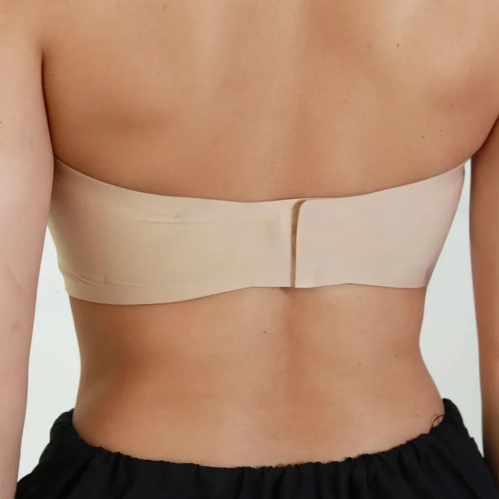 Strapless Push Up Bra for Women Latex Invisible Bras Wire Free Back Closure Summer Ice Silk Seamless Lingerie Soft Bralette Sexy 250612