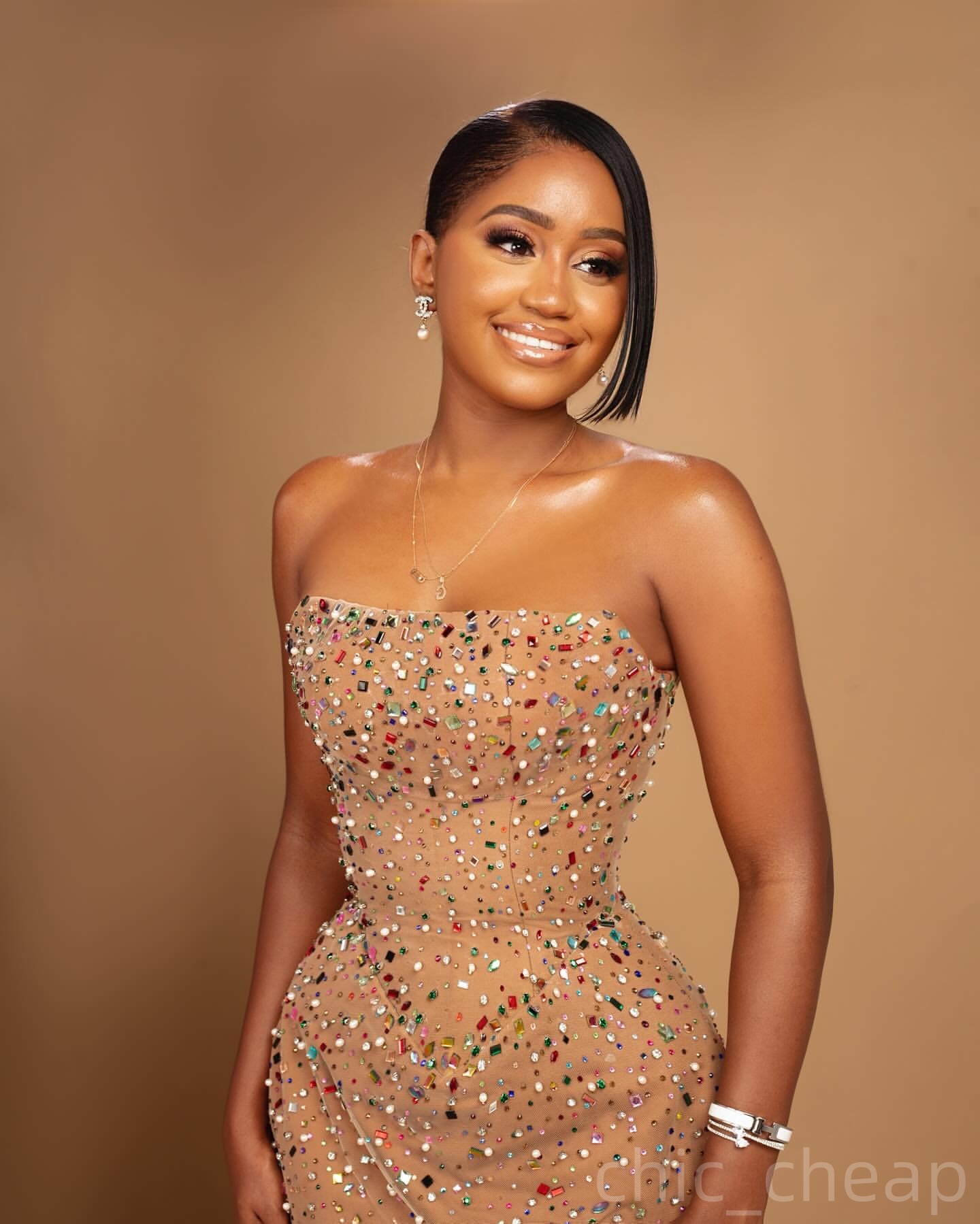 Champagne Sheath Prom Dresses 2025 Illusion Beaded Crystals Luxurious Evening Formal Party Second Birthday Engagement Gowns Plus Size Dress For Specia