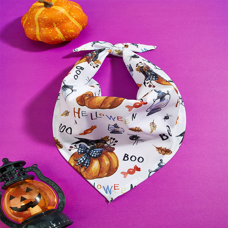 Cute Animal Print Drooling Cloth for Pets - Perfect Halloween Accessory