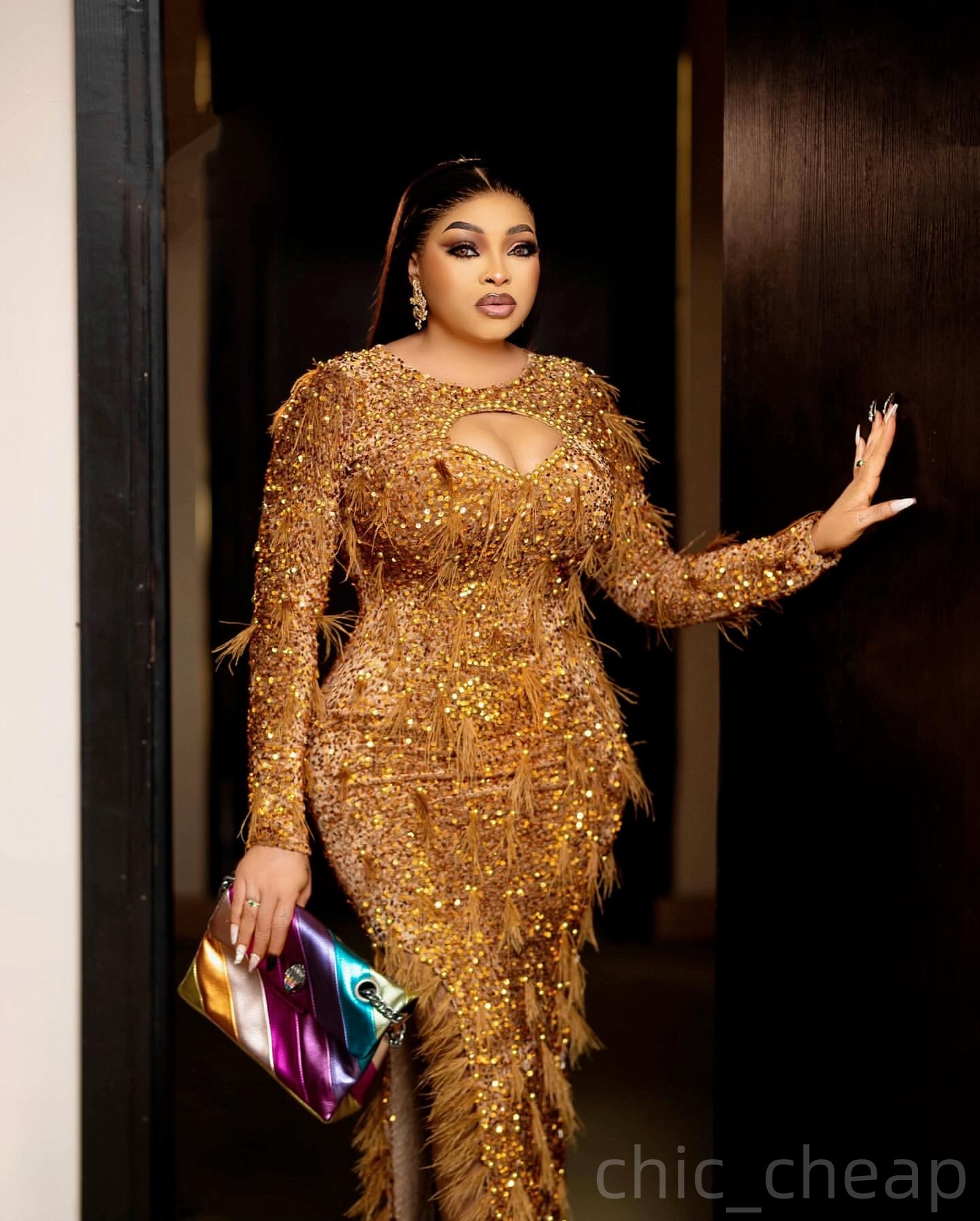 Gold Sheath Prom Dresses 2025 Feather Beaded Sequined Evening Formal Party Second Birthday Engagement Gowns Plus Size Dress For Special Occasions