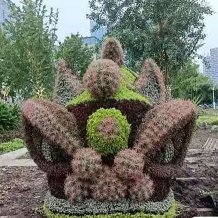 Green Living Concept Pieces Lifelike Planting Designs Enhance Any Garden