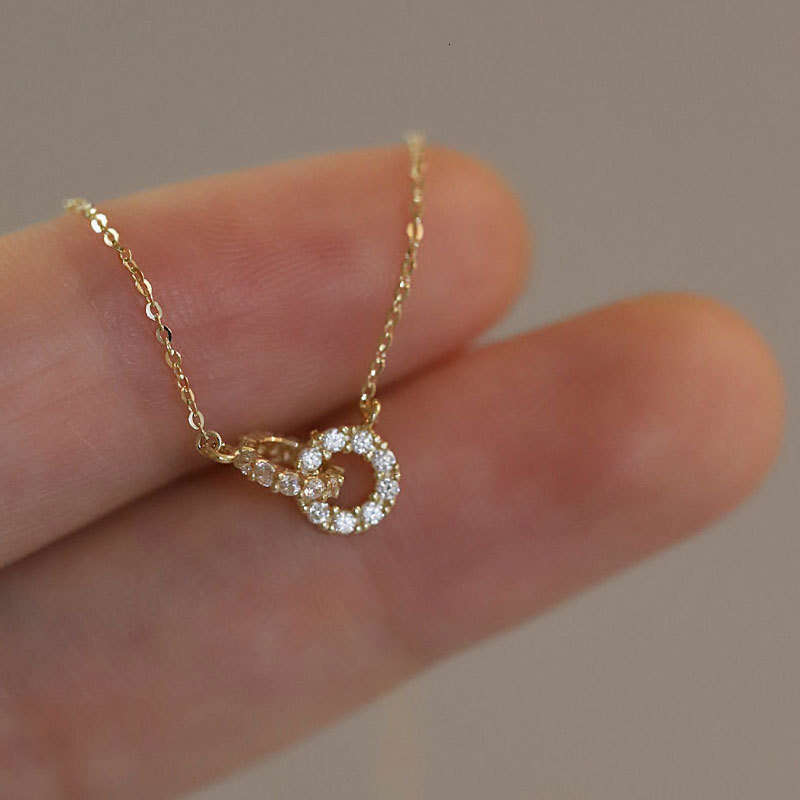 Pure Sier Necklace Interlocking Double Ring Elegant Gold-Plated Light High-End New Ins Style Women's Clavicle Chain