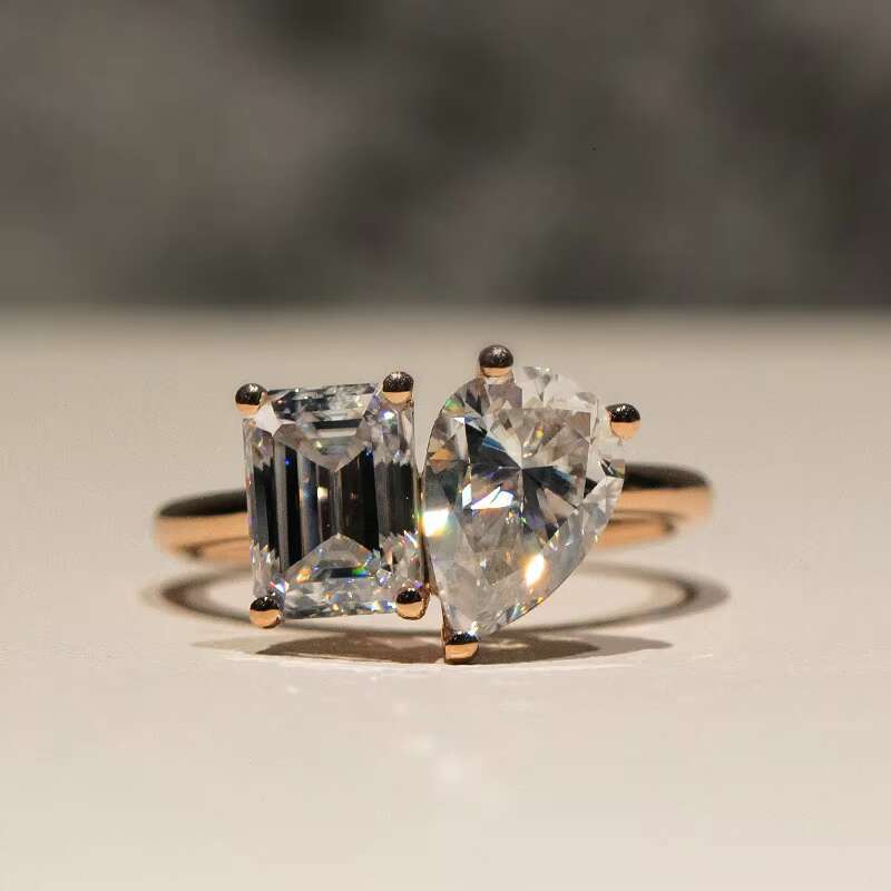 Fine Jewelry Pear Cut Emerald Cut Two Stones Ring Moissanite 925 Silver Engagement Rings for Women