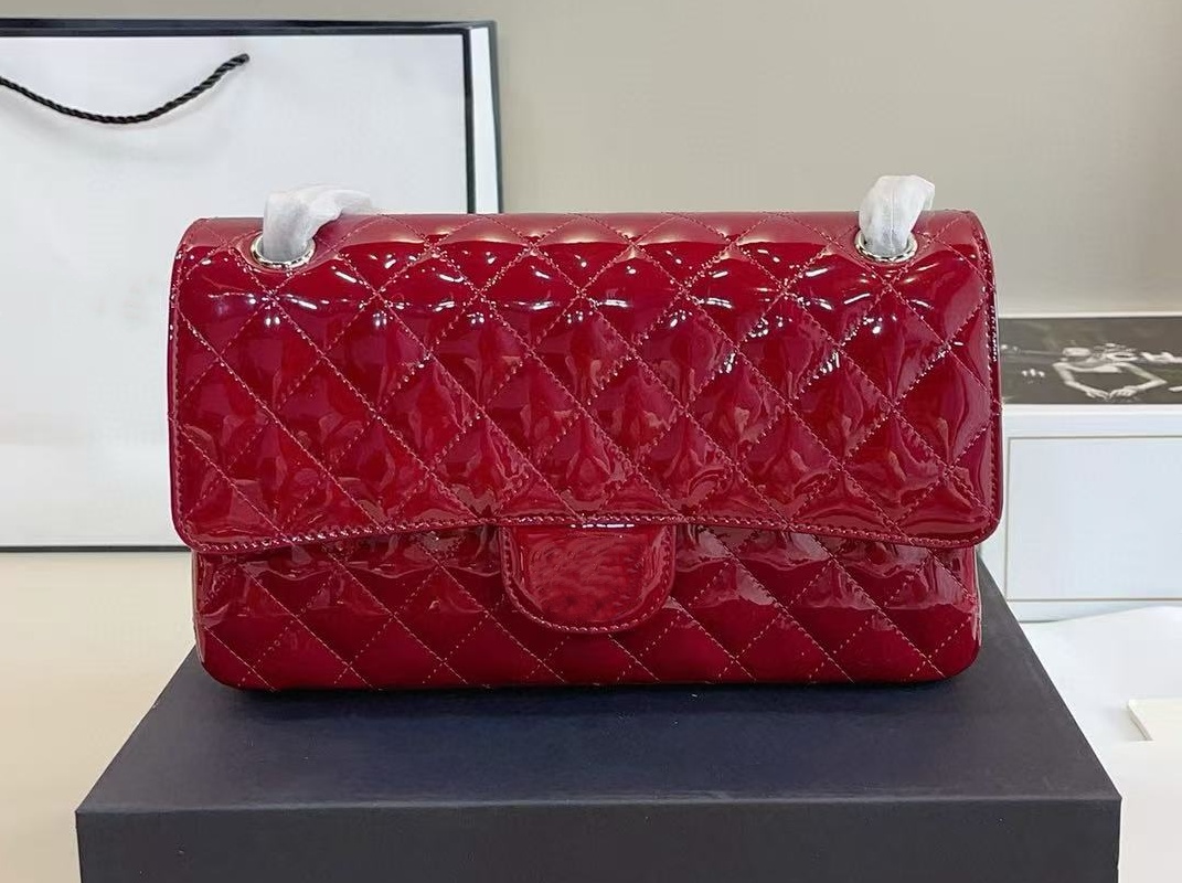 Women Designer Patent Leather Classic Flap Bag Luxury Designer Shoulder Bags Shiny Mini Tote Gold Hardware Diamond Lattice Matelasse Chain Crossbody Bags Purse