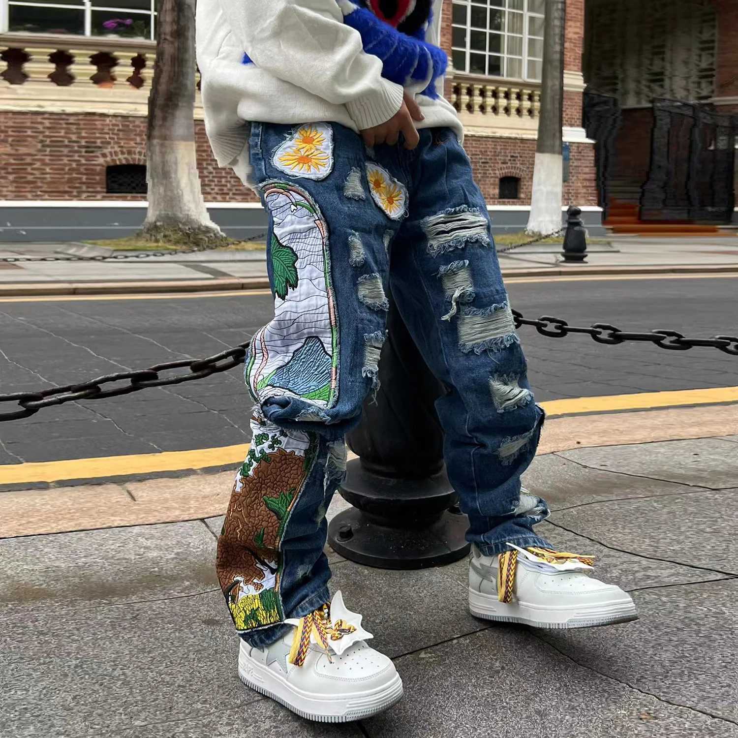 Harajuku Embroidered Patches Straight Denim Pants for Male Hip Hop Washed Jeans Y2k Black Blue Patchwork Ripped Jeans Baggy Men W250612