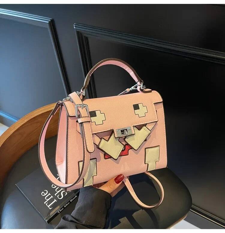 Free Shipping 2025 New Designer Bag Luxury Cartoon Small Square Shoulder Bag Exquisite And Practical Wallet Fashion Trend High Quality Women's Ha