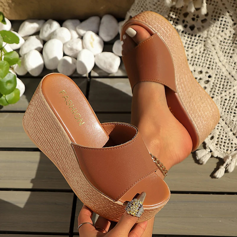 Womens Chunky Platform Wedge Sandals Summer Thick Bottom Non-Slip Beach Slippers Woman Plus Size 43 Lightweight Outdoor Slides 250612