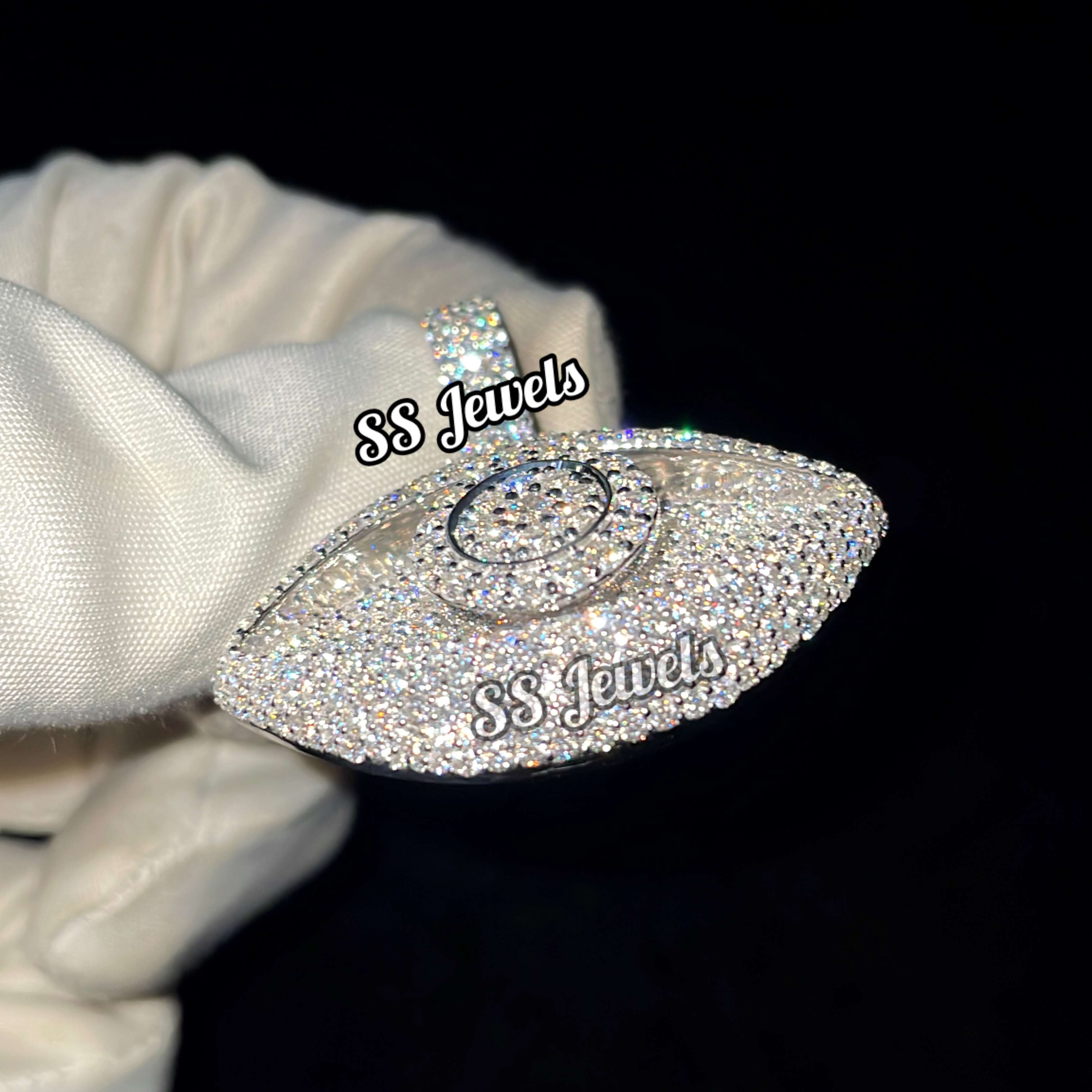 Custom Hamza Pendant with Real VVS1 Moissanite Diamond 925 Silver Religious Charm for Men Hip Hop Rapper Style